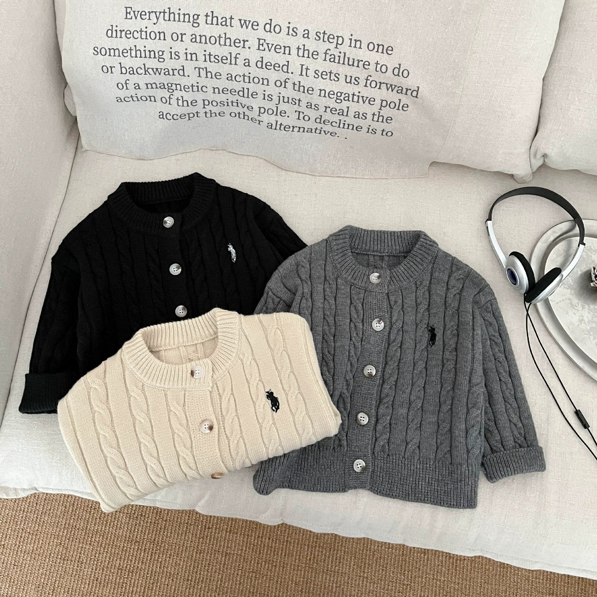 Autumn Arrival Baby Kids Unisex Comfortable Jacquard Pattern Knitted Long Sleeves Cardigan-4