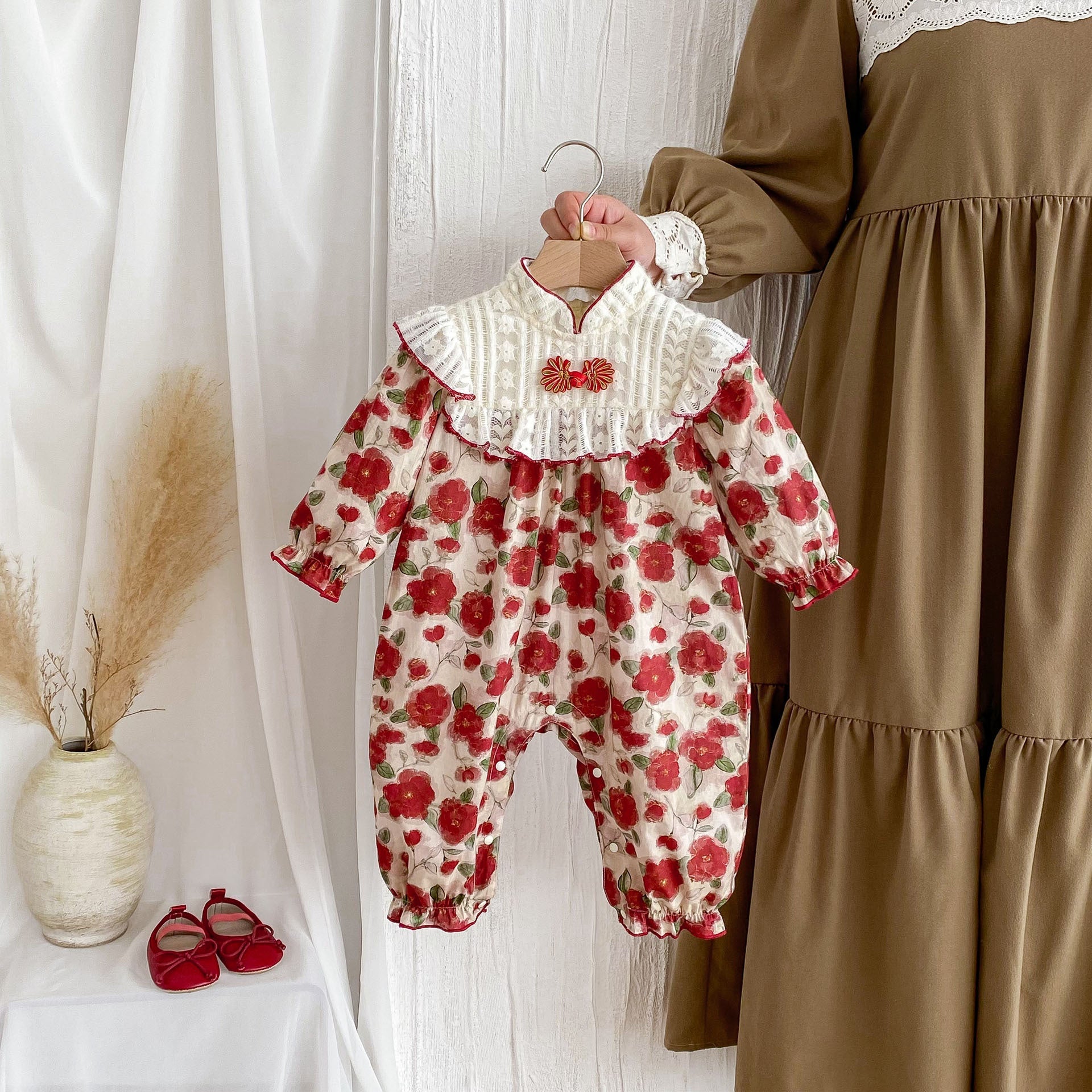 Autumn Arrival Baby Girls Long Sleeves Floral Print Romper Bodysuits-3