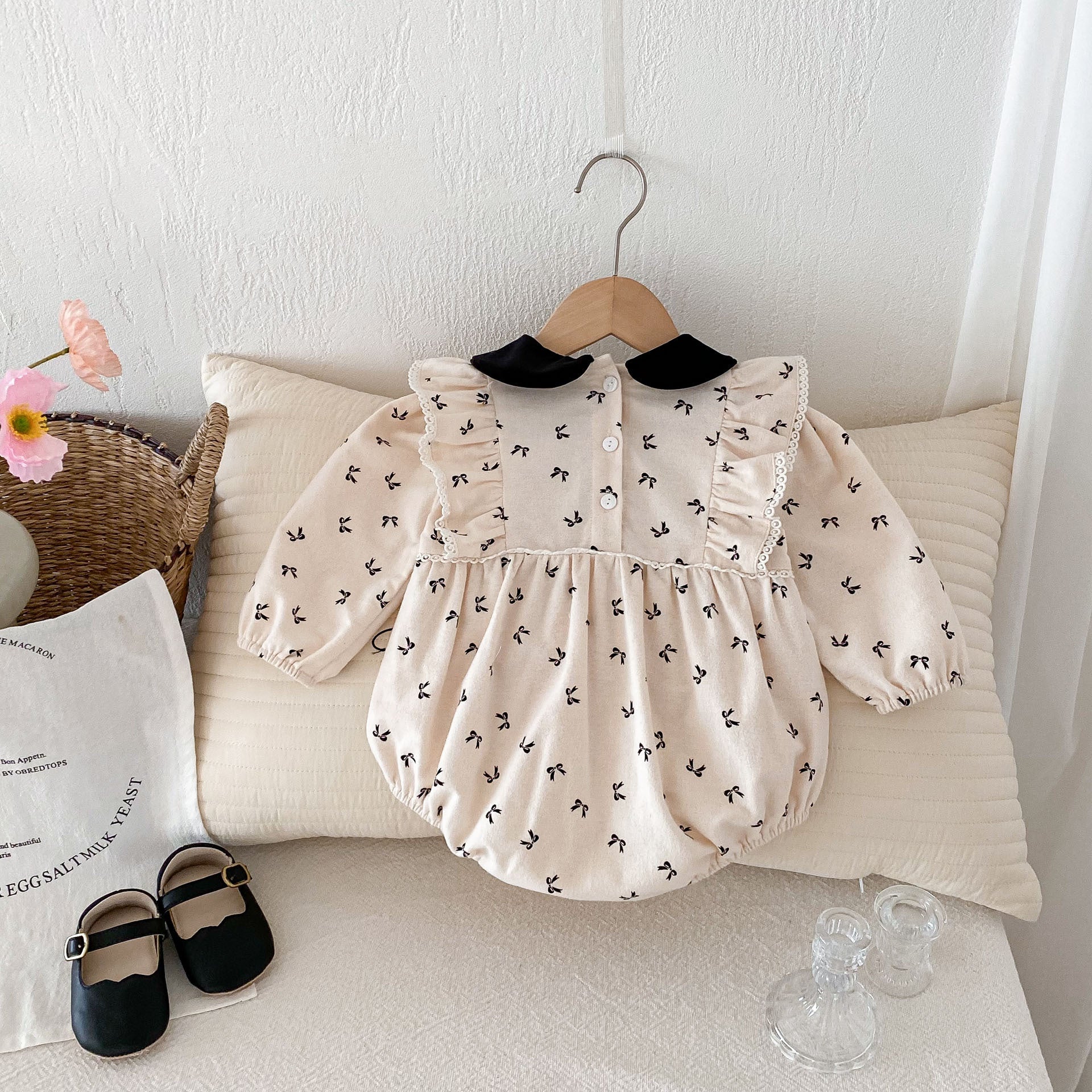 Autumn Arrival Baby Girls Long Sleeves Peter Pan Collar Butterfly Bow Print Onesies-2