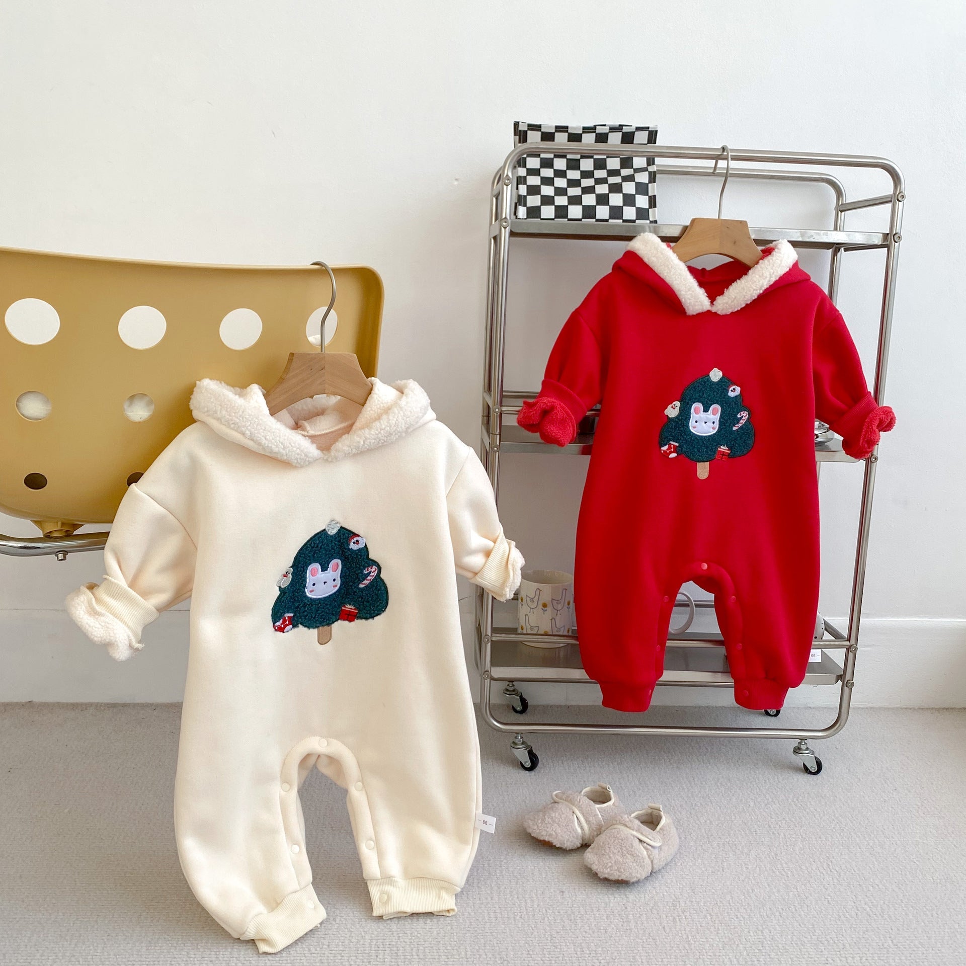 Autumn and Winter Arrival Baby Unisex Christmas Tree Pattern Long Sleeves Casual Rompers-3