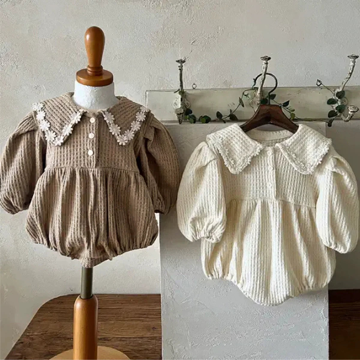 Arrival Baby Girls Long Sleeves Waffle Grid Onesie with Floral Collar-0