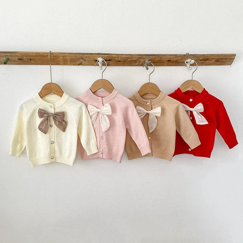 Autumn Arrival Baby Girls Comfortable Butterfly-bow Decorated Knitted Long Sleeves Cardigan-0